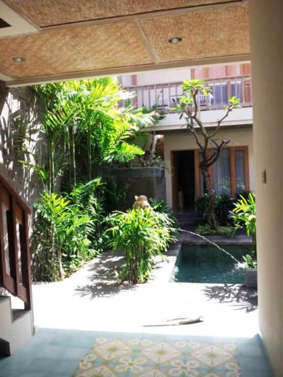 Jukung Guest House Sanur Buitenkant foto