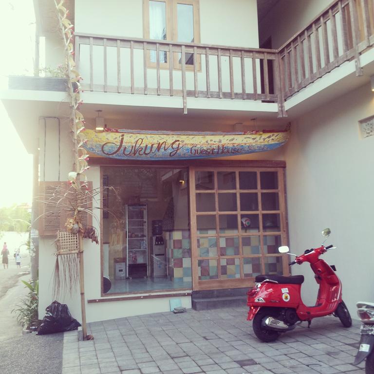 Jukung Guest House Sanur Buitenkant foto