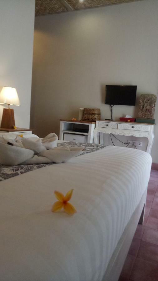 Jukung Guest House Sanur Buitenkant foto