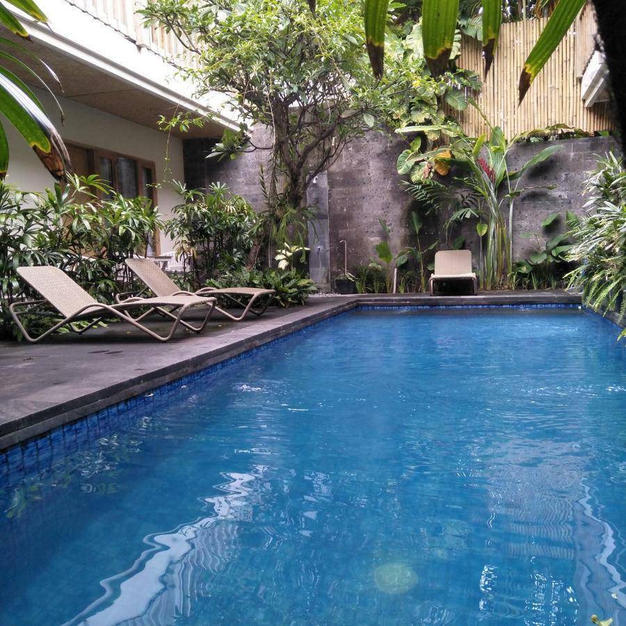 Jukung Guest House Sanur Buitenkant foto