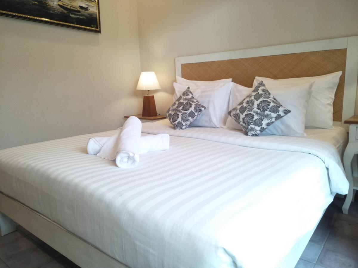 Jukung Guest House Sanur Buitenkant foto
